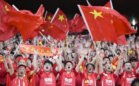 首场中国主赛（中国队第一场比赛）