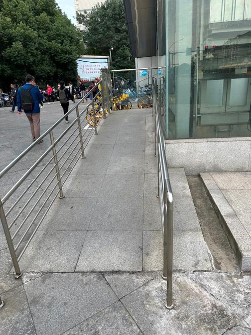 无障碍设施建设(无障碍设施建设的意义有哪些)